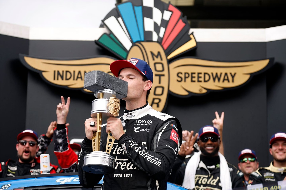 NASCAR Brickyard 400: Strategy Decides Winners & Losers