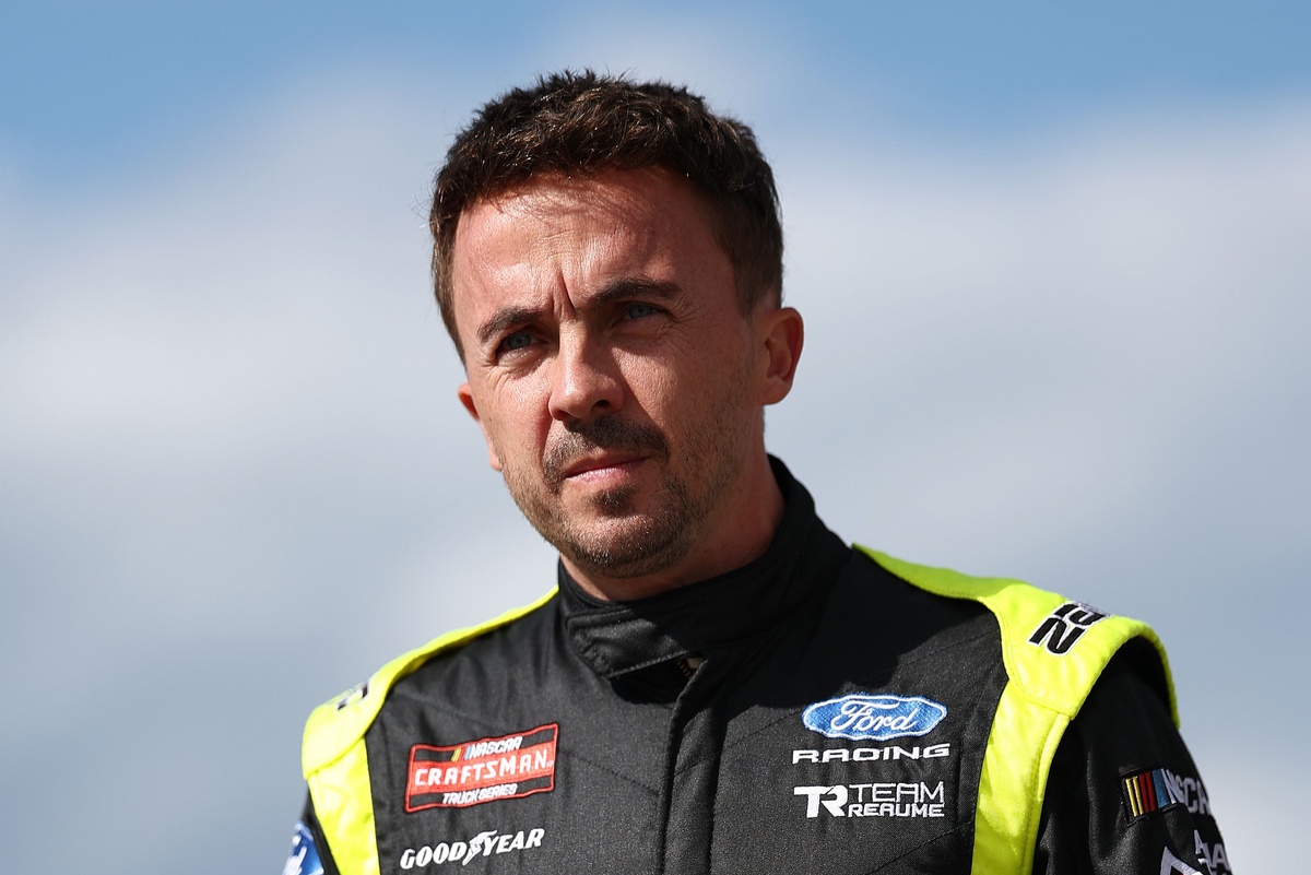 Frankie Muniz gives up NASCAR Truck seat to support teammate in self‑less move.