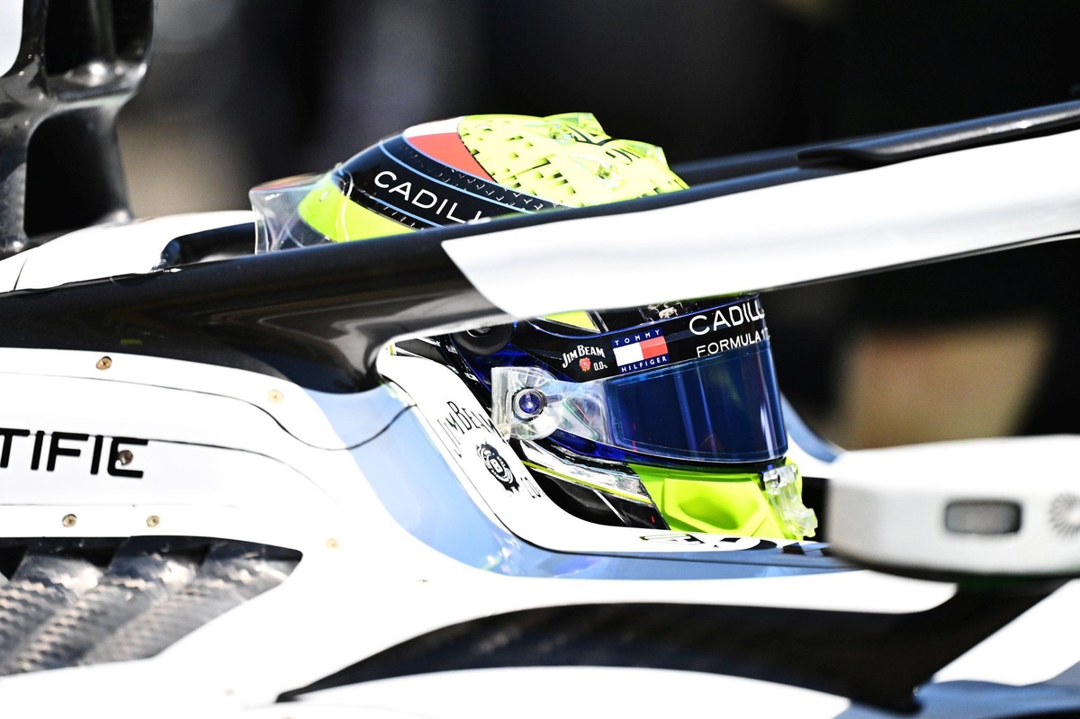 Sergio Perez "had conversations" with other F1 teams