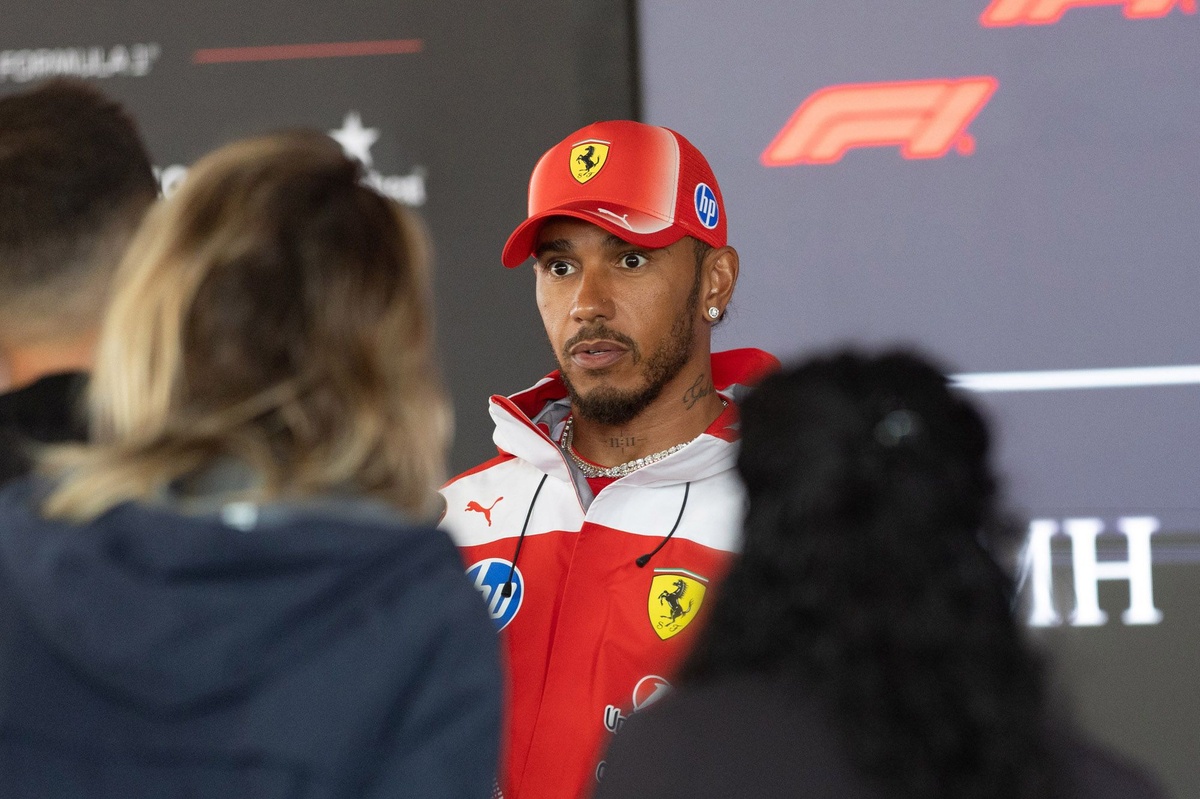 Lewis Hamilton 'didn't help himself' with Ferrari radio messages, says Guenther Steiner