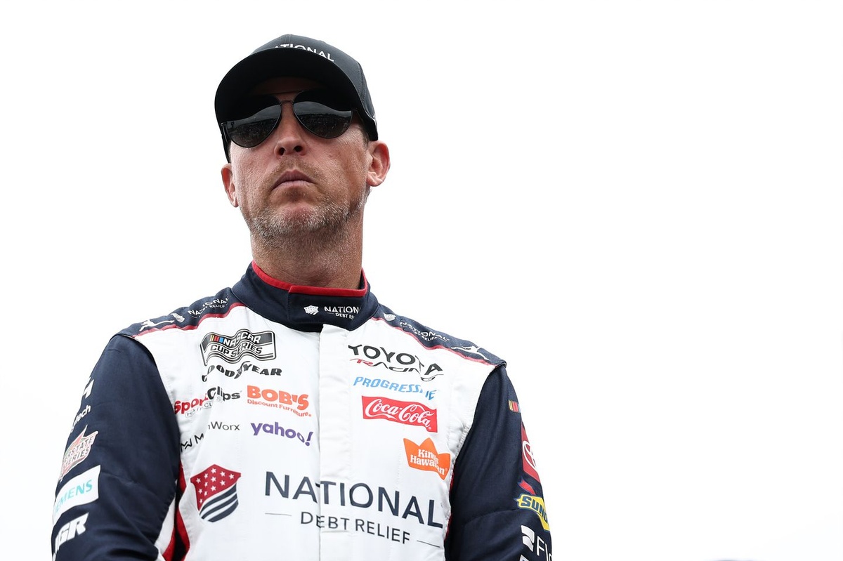 Will NASCAR’s Chase favorite Denny Hamlin finish strong at 45?