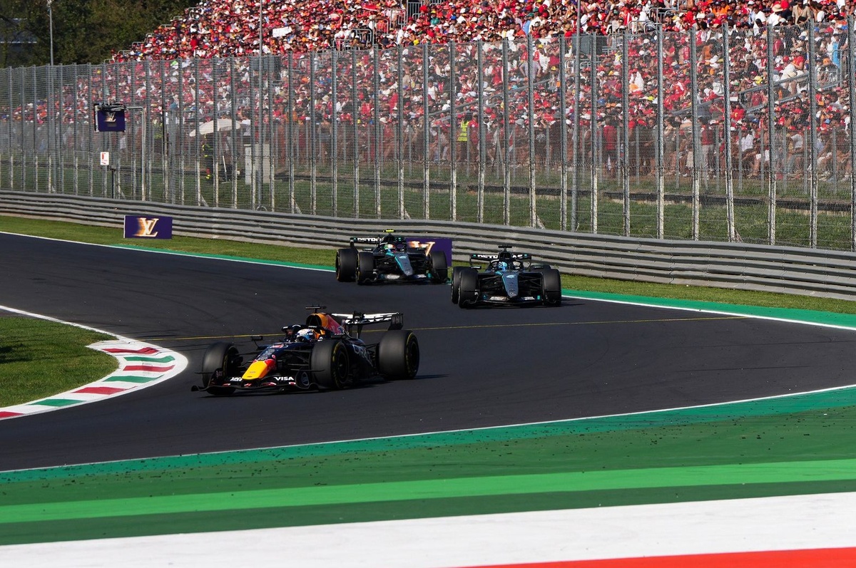 Monza Revives Oval Slipstream Racing in F1
