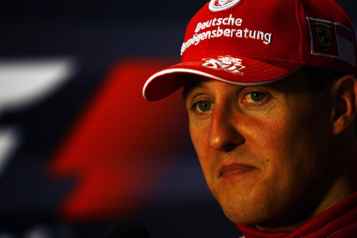 On This Day: Michael Schumacher Wins, Shockingly Announces F1 Retirement to Tifosi