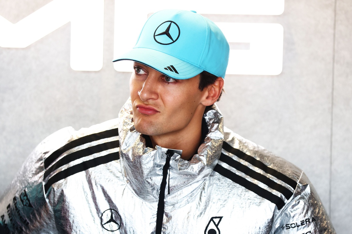 David Croft says Russell should feel aggrieved by Mercedes’ Monza strategy in F1.