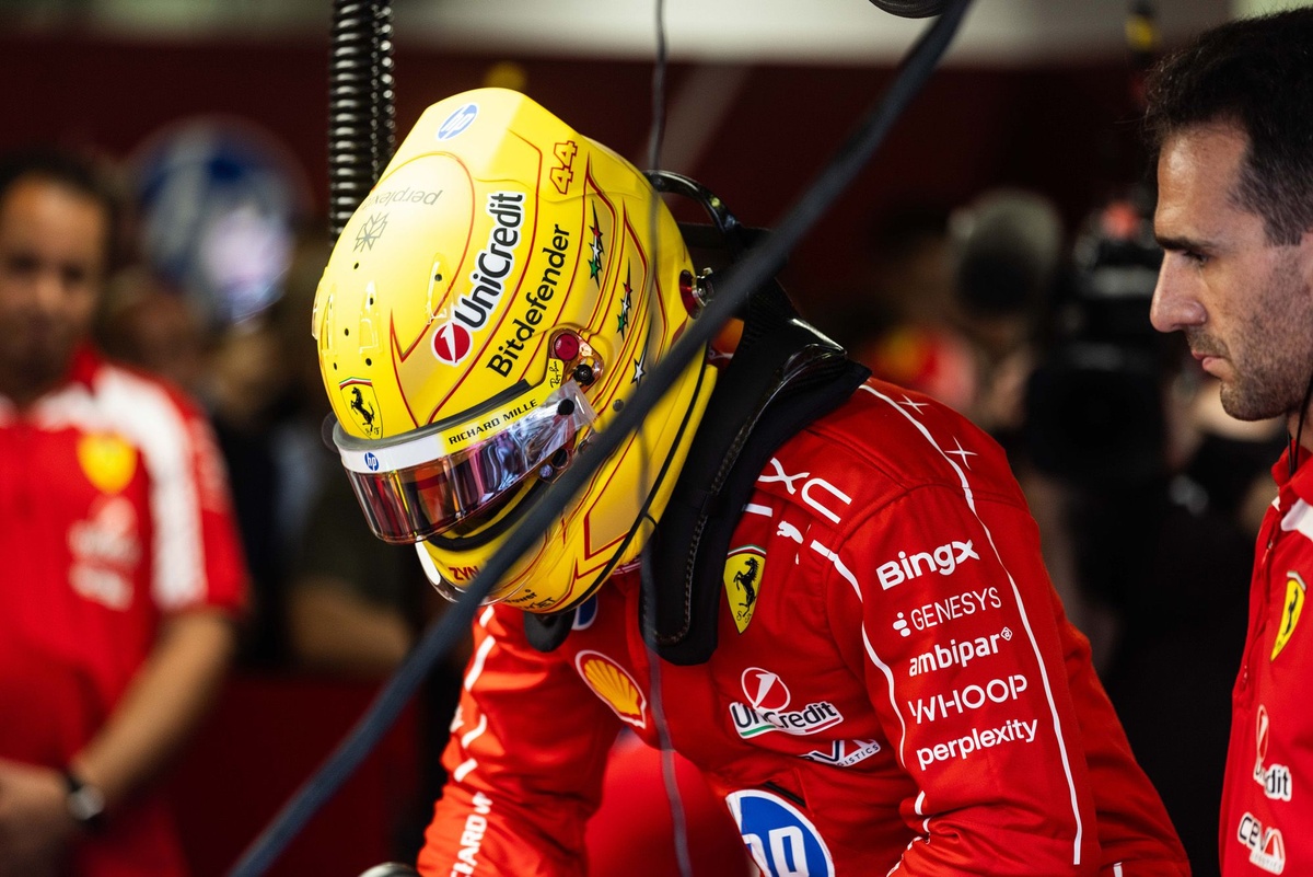 Anthony Davidson warns young drivers to avoid Lewis Hamilton’s Madrid FP3 mistake