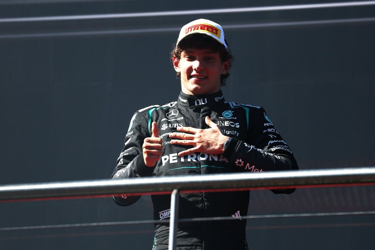 Kimi Antonelli Shares Heartwarming Father Moment Going Viral After Spanish GP win