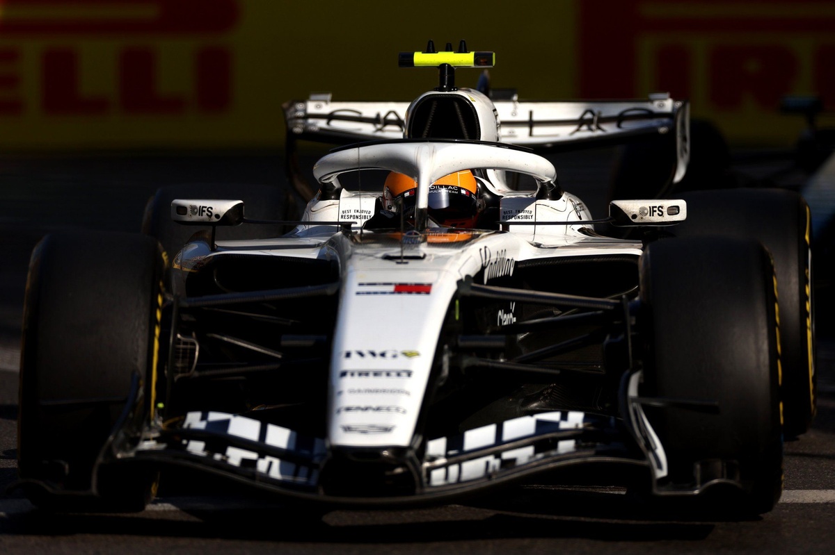 How was Valtteri Bottas so much slower than Sergio Perez in the Azerbaijan GP?