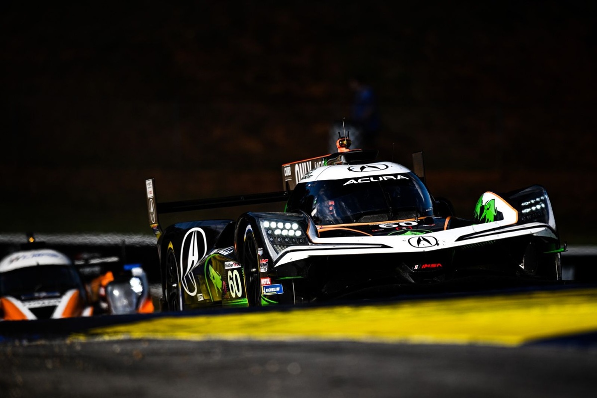 Tom Blomqvist leads Acura Meyer Shank front-row sweep at Petit Le Mans