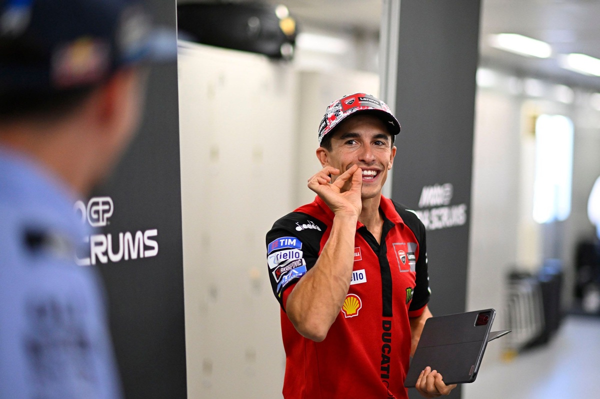 Marquez predicts MotoGP riders will eventually unite like F1 teams.