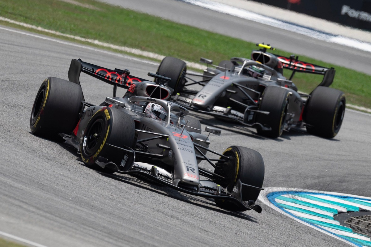 Audi F1 Drivers Expose Biggest Limitation & the Fix Behind Their Top‑Engine Build