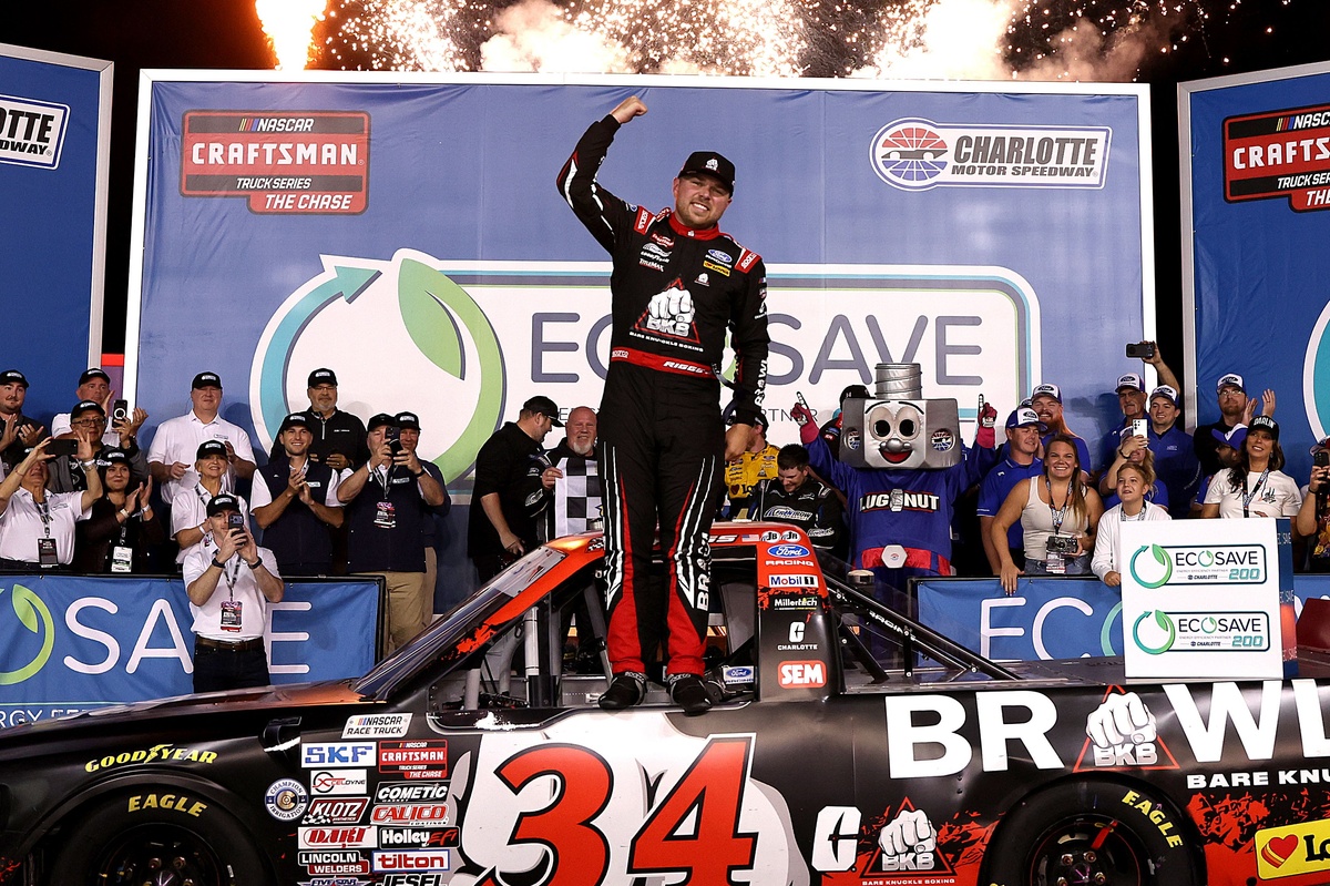 Layne Riggs Narrowly Tries For NASCAR Truck Lead, 17-Point Gap After Charlotte Victory