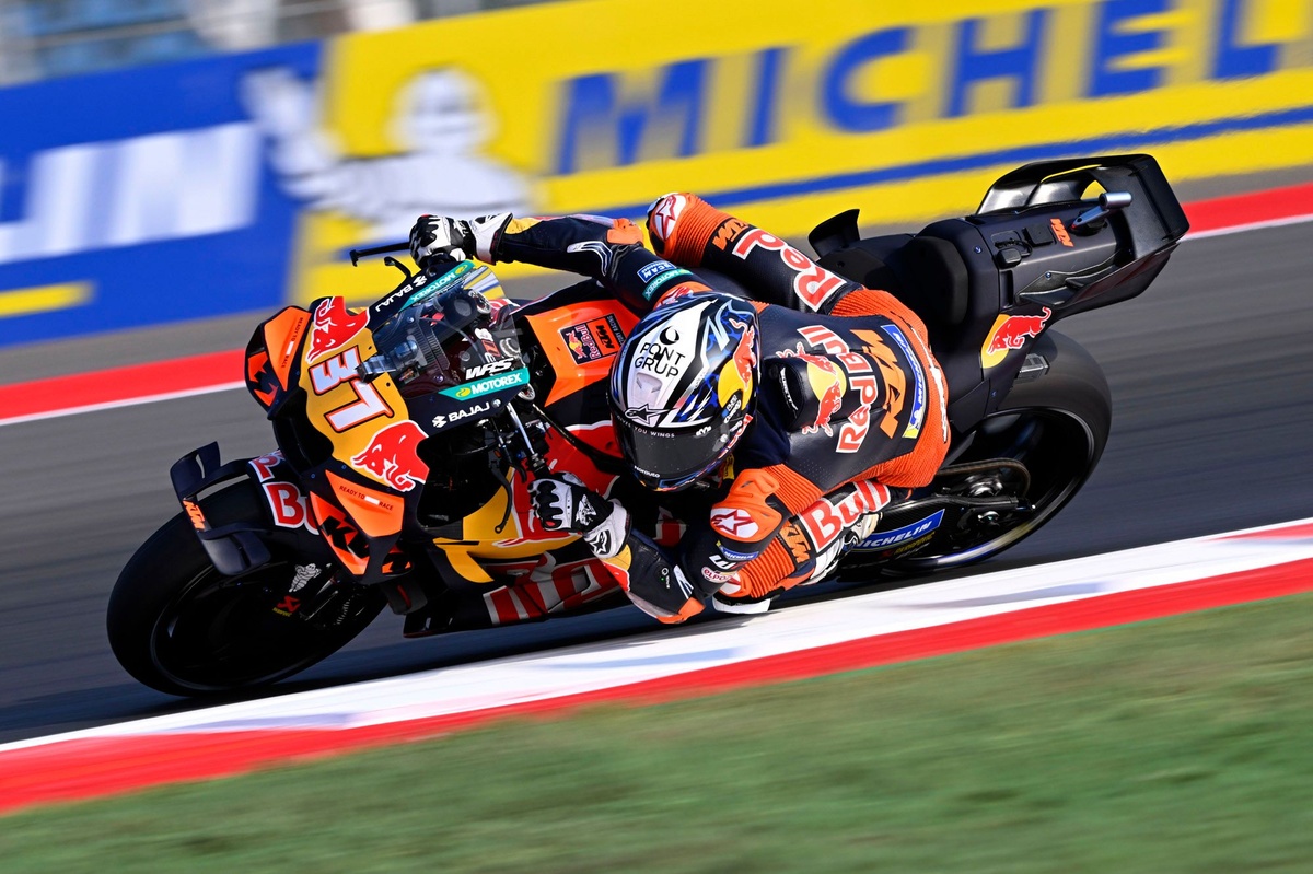 Pedro Acosta: MotoGP tyre pressure rules make us look like “donkeys”